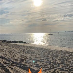 Meet your Posher, Ava